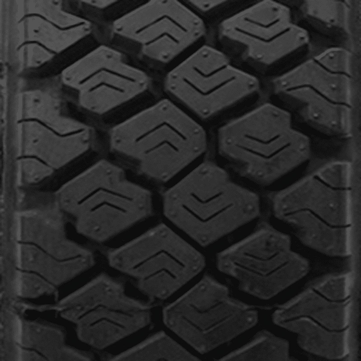245/70R19.5 Commercial Tire J663898